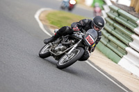 Vintage-motorcycle-club;eventdigitalimages;mallory-park;mallory-park-trackday-photographs;no-limits-trackdays;peter-wileman-photography;trackday-digital-images;trackday-photos;vmcc-festival-1000-bikes-photographs